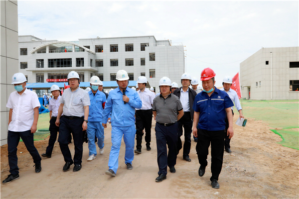 永利集团官网集团复工复产促增添项目观摩聚会与会职员走进大秦国源三秦环保秦邦园区在榆项目