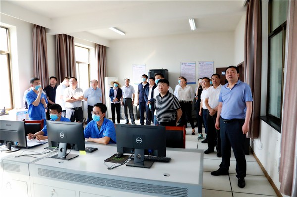 永利集团官网集团复工复产促增添项目观摩聚会与会职员走进绿色能源公司油气公司水情形公司陕北片区项目