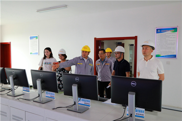 中省媒体采访团到永利集团官网集团陕北片区重点项目集中采访