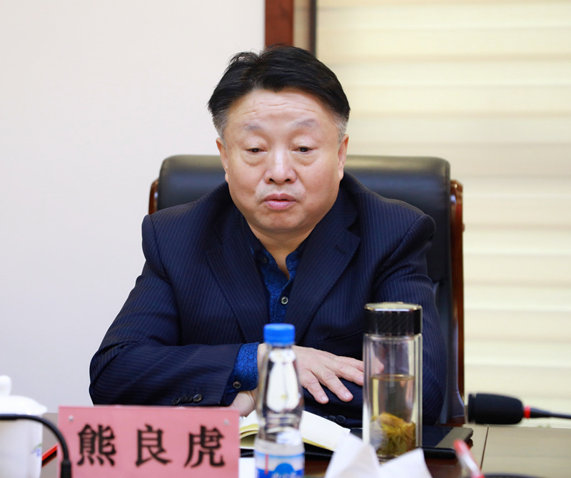 熊良虎顾峰拜会渭河生态集团党委书记董事长李友成、、、总司理杨大庆