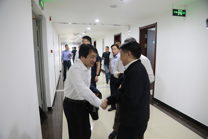 熊良虎拜会榆林市委副书记张胜利、、市人大常委会副主任孙守洋