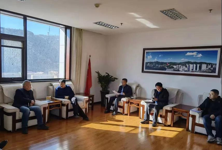 桂宏拜会延安市安塞区委副书记、、区政府党组书记李延武