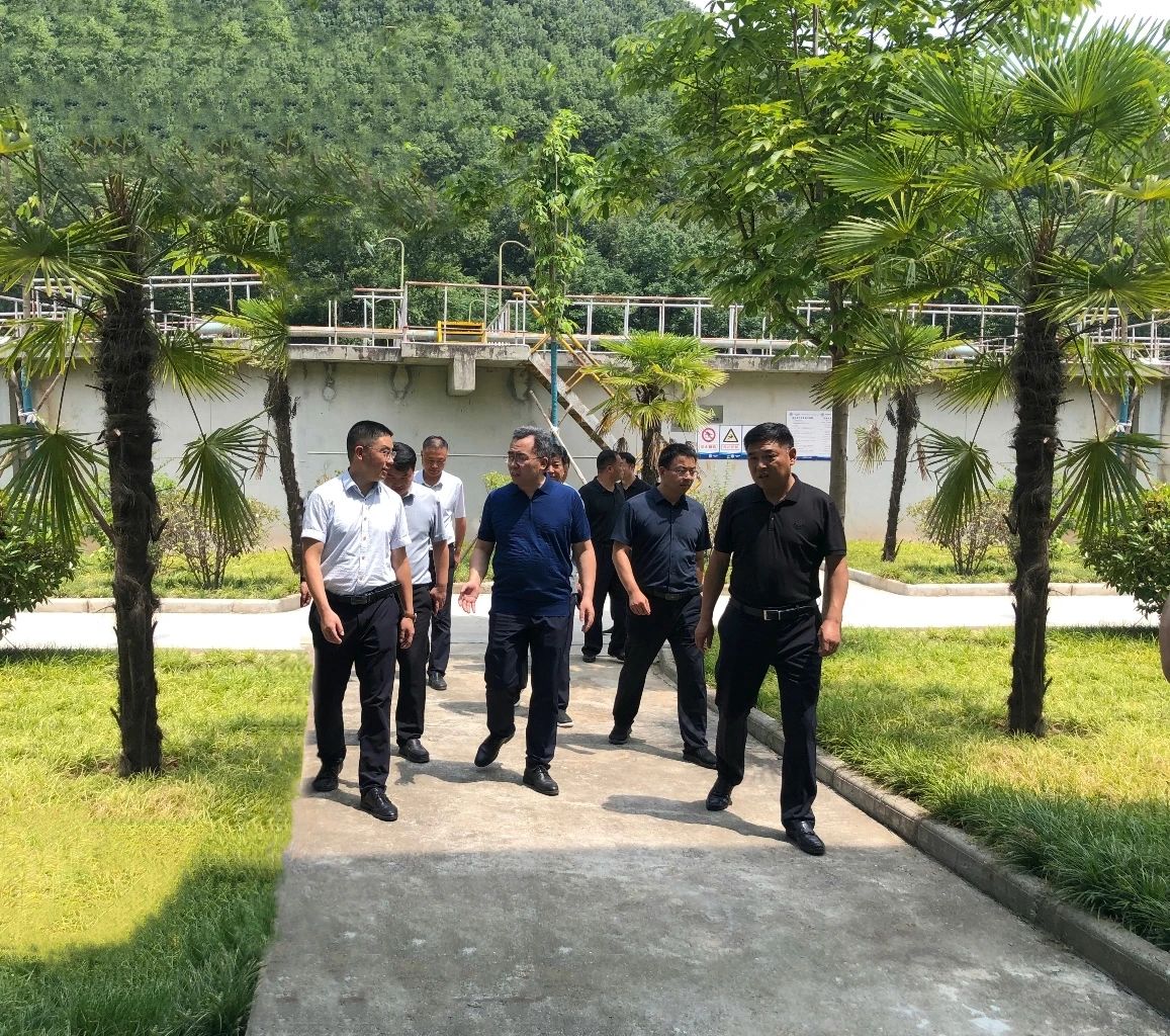 山阳县委副书记、县长李凌云到水情形山阳公司县城污水处理厂调研
